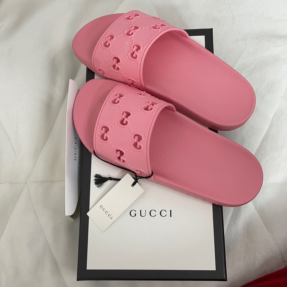 COPY - Gucci slides (open offers)